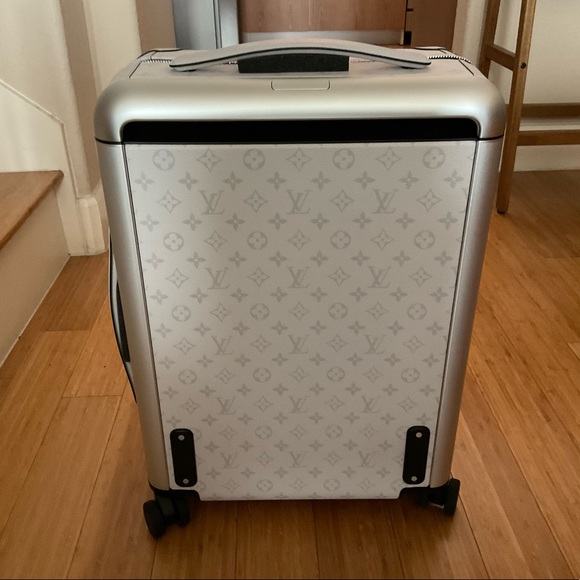 Authentic Louis Vuitton Horizon 55 Eclipse - Picture 11 of 12